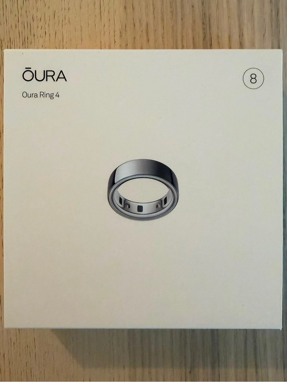 Oura Ring 4 Smart Ring - Silver - sealed box